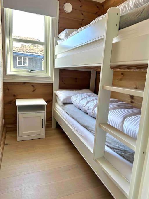 סטראנדה Lovise Mountain Apartment מראה חיצוני תמונה