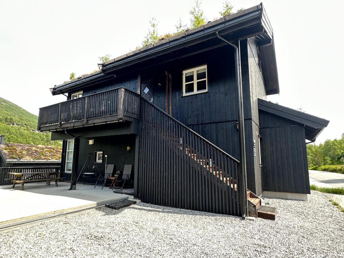 סטראנדה Lovise Mountain Apartment מראה חיצוני תמונה